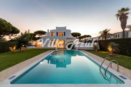 Villa élégante avec piscine privée à Quarteira - Photo 36