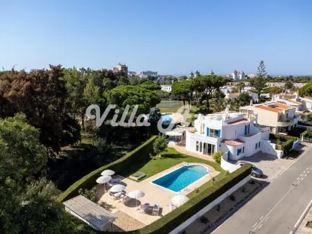 Villa élégante avec piscine privée à Quarteira - Photo 50