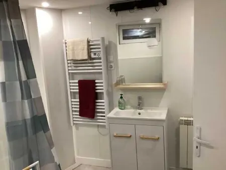 Maison charmante à Saint-Romain, animaux acceptés. - Photo 7