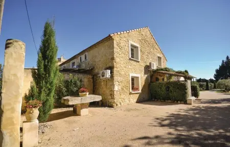 Maison à Monteux, Maison accueillante à Monteux avec piscine partagée - L1065839