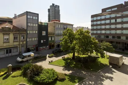 Appartement charmant à Porto - 50 m² - Confort moderne - Photo 9