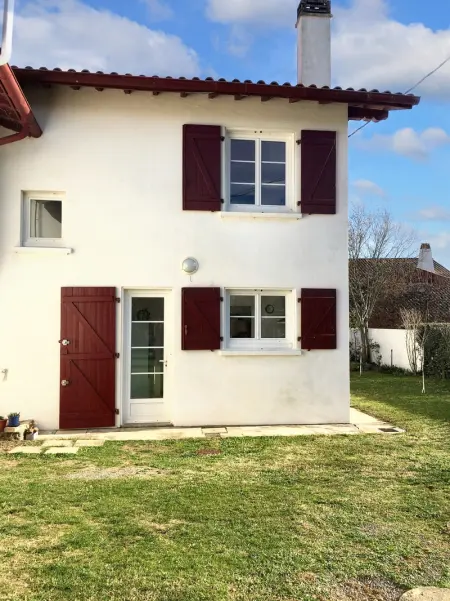 Maison à Arcangues, Charmante maison à Arcangues avec vue sur les montagnes - L1065960