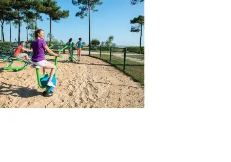 Bungalow charmant Gastes piscine privée, Bungalow 7 personnes à Gastes - Photo 10