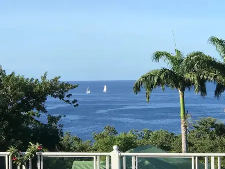 Maison en bord de mer à Pointe-Noire avec piscine partagée - Photo 8