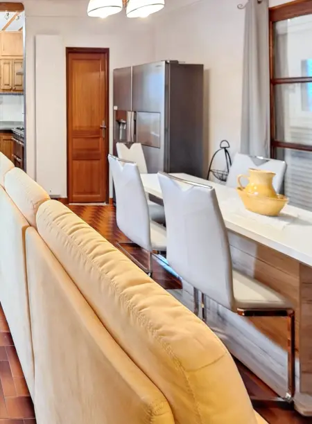 Villa spacieuse à Lioux avec piscine privée et vue montagne - Photo 24