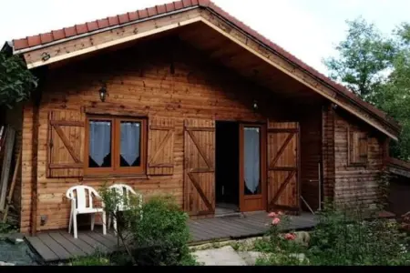Chalet chaleureux à Louâtre avec piscine partagée - Photo 2