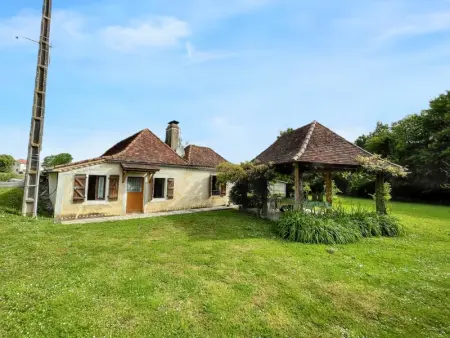 Maison à Piets Plasence Moustrou, Charmante maison de campagne avec jardin et barbecue - L1066085