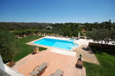 Villa à Tavira, Villa rustique Tavira avec vue sur la montagne et piscine - L1066098