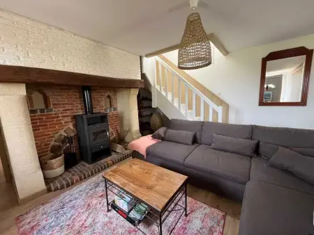 Maison charmante à Bec-de-Mortagne avec jardin clôturé - Photo 4