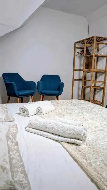 Maison charmante à Bec-de-Mortagne avec jardin clôturé - Photo 15