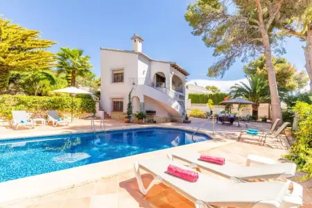 Villa à Teulada, Villa Pittoresque à Teulada avec Piscine Privée - L1066107