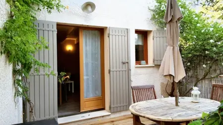 Maison à Mérindol, Maison de charme à Mérindol + Jardin - L1066152