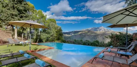 Villa à Benahavís, Villa paradisiaque à Benahavís avec jacuzzi et piscine privée - L1066161