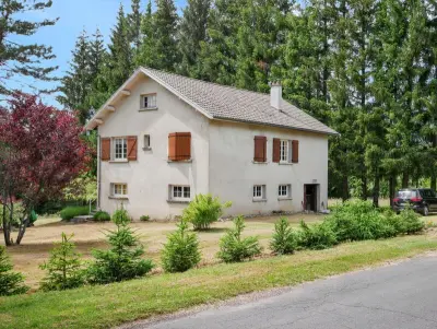 Maison à Le Chambon sur Lignon, Maison charmante au cœur du Chambon-sur-Lignon avec jardin - L1066165