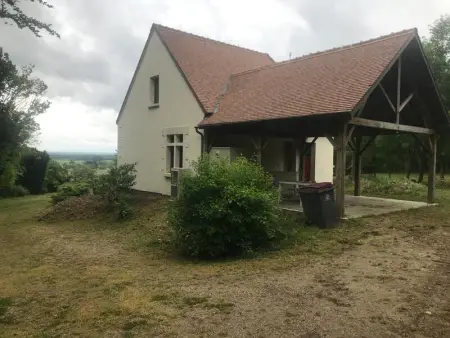 Maison de caractère à Mouterre-Silly avec grand jardin - Photo 4