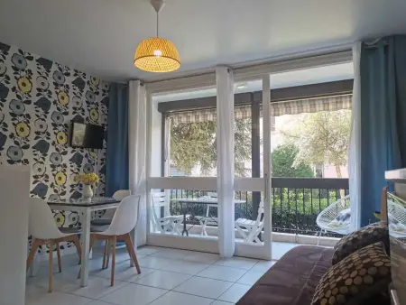 Appartement à Saint Cyprien, Studio charmant à Saint-Cyprien - 25 m² avec balcon - L1066185