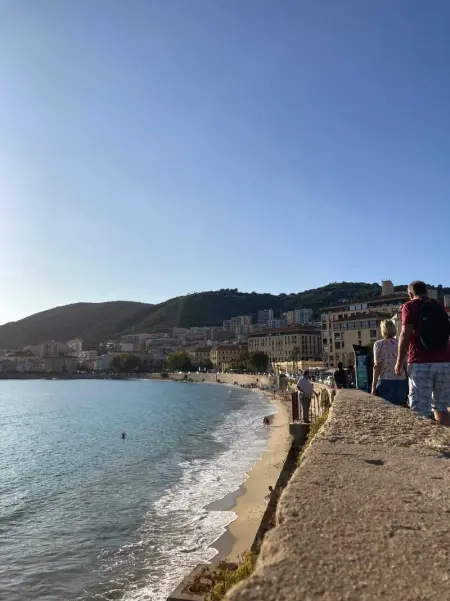 Charmant studio à Ajaccio de 28 m², Appartement 2 personnes à Ajaccio - Photo 2