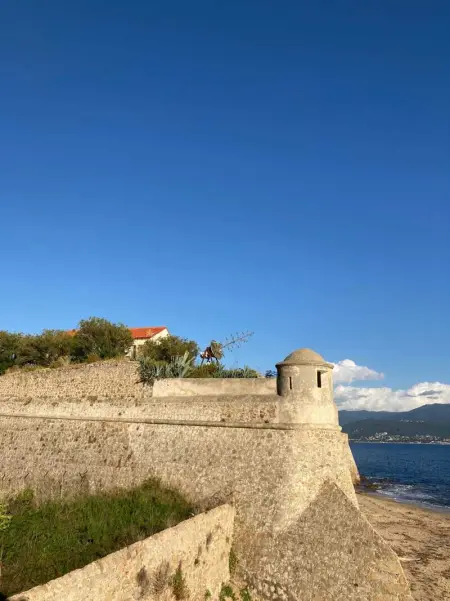 Charmant studio à Ajaccio de 28 m², Appartement 2 personnes à Ajaccio - Photo 3