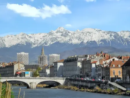 Appartement confortable à Lans-en-Vercors 85 m² vue montagne - Photo 8