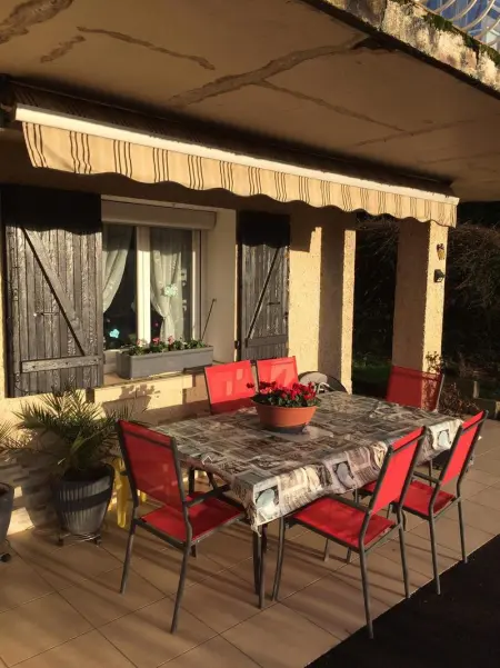 Appartement à Saint Victor de Cessieu, Appartement charmant à Saint-Victor-de-Cessieu - 30 m² - Terrasse - L1066230