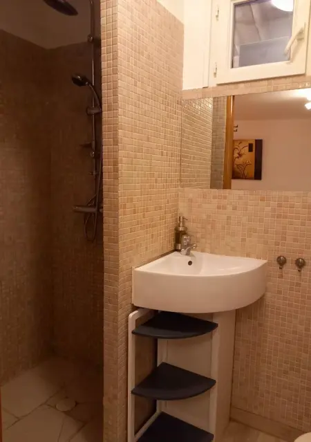 Appartement charmant avec piscine - Salon-de-Provence - 48m² - Photo 16