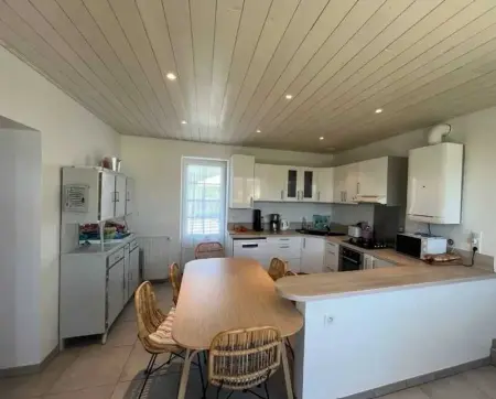 Maison familiale accueillante à Saint-Michel-en-l'Herm avec jardin - Photo 3