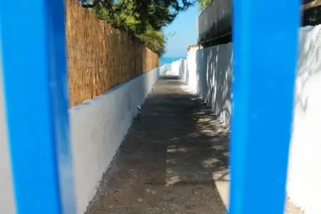 Maison charmante avec jardin à Monopoli, accès direct à la plage. - Photo 29