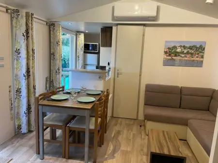 Bungalow familial à Lège-Cap-Ferret avec piscine partagée - Photo 2