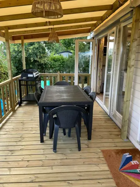 Bungalow familial à Lège-Cap-Ferret avec piscine partagée - Photo 5