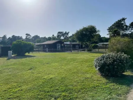 Bungalow familial à Lège-Cap-Ferret avec piscine partagée - Photo 26