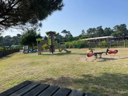 Bungalow familial à Lège-Cap-Ferret avec piscine partagée - Photo 29
