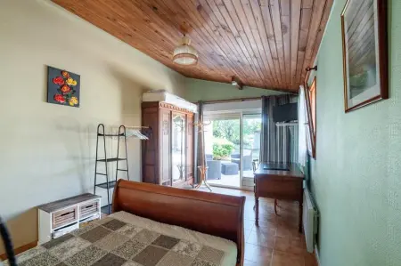 Maison charmante à Eymet, grand jardin et terrasse - Photo 12