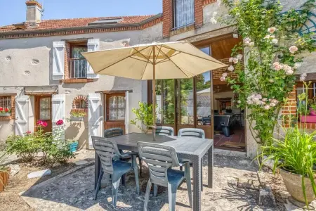 Gîte spacieux à Mer avec un joli extérieur, Maison 6 personnes à Mer - Photo 1