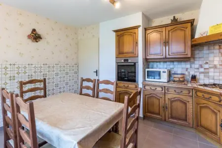 Maison chaleureuse à Champagney avec vue sur la montagne - Photo 6