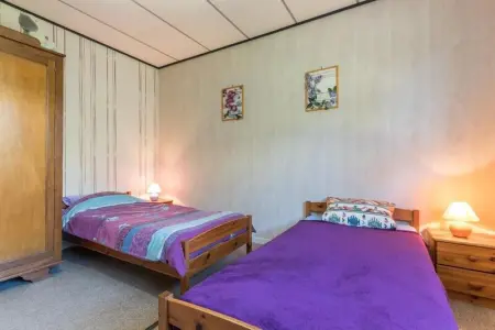 Maison chaleureuse à Champagney avec vue sur la montagne - Photo 11