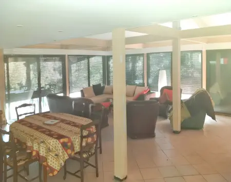 Villa charmante avec piscine privée à Montferrat - 125 m² - Photo 3