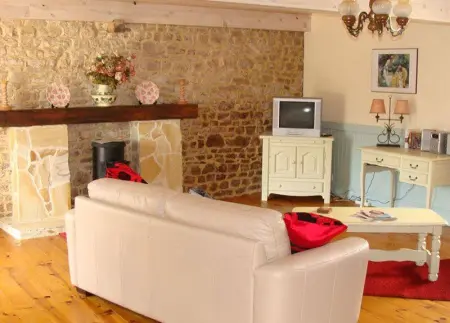 Maison accueillante à Néhou avec piscine partagée - Photo 1