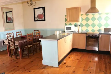 Maison accueillante à Néhou avec piscine partagée - Photo 5