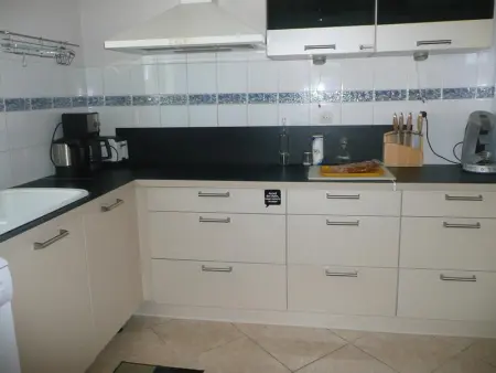 Maison accueillante Saint-Laurent 85 m² piscine partagée - Photo 6