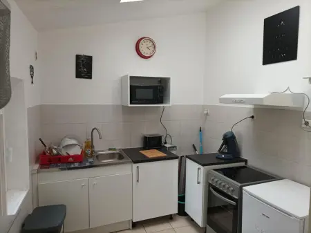 Charmant appartement à Montargis de 35 m² avec vue sur le lac - Photo 4