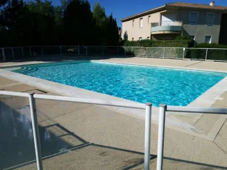 Appartement à Villeneuve lès Avignon, Appartement charmant Villeneuve-lès-Avignon, 55 m² + Terrasse - L1066423