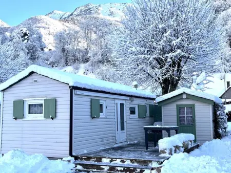 Bungalow à Cauterets, Bungalow charmant à Cauterets avec vue sur la montagne - L1066467