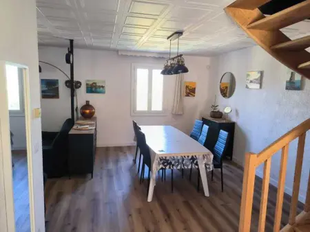 Maison chaleureuse à Ajaccio avec vue sur le jardin - Photo 18