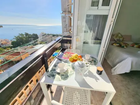 Appartement à Benalmádena, Studio élégant avec vue sur la mer à Benalmádena - 30 m² - L1066560