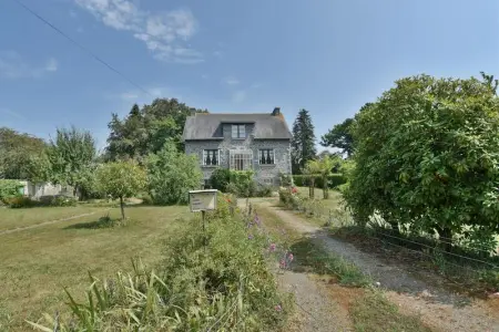 Maison à Québriac, Maison de charme à Québriac avec jardin clôturé - L1066610