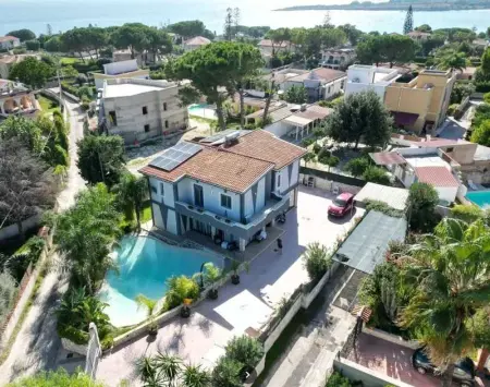 Villa de charme à Fontane Bianche avec piscine privée - Photo 1