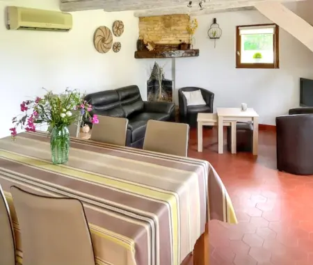 Maison accueillante à Salviac avec piscine privée - Photo 9