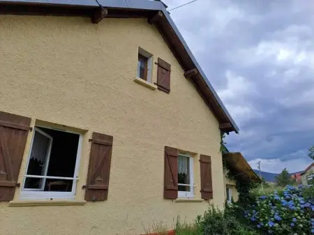 Maison à Rougegoutte, Maison de charme à Rougegoutte avec jardin et barbecue - L1066672