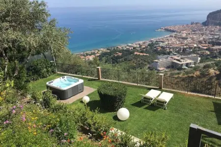 Villa à Cefalù, Villa en bord de mer à Cefalù avec jacuzzi privé - L1066679