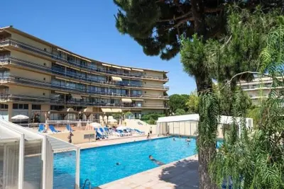 Appartement à ST LAURENT DU VAR, Résidence Héliotel Marine - maeva Home - L1066894